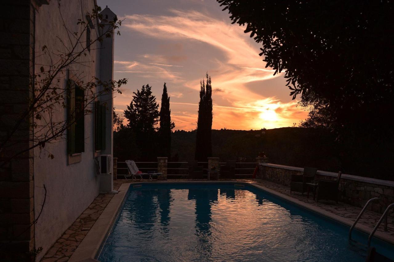 Country House Longos  Exterior photo
